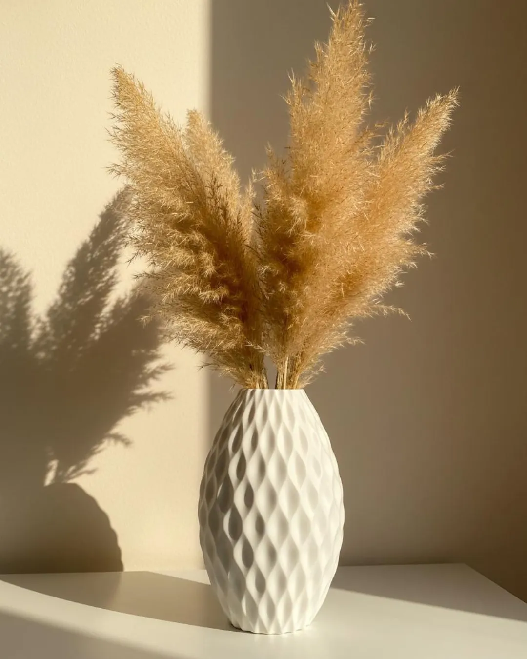 Riva Flower Vase with dried pampas grass in warm afternoon light