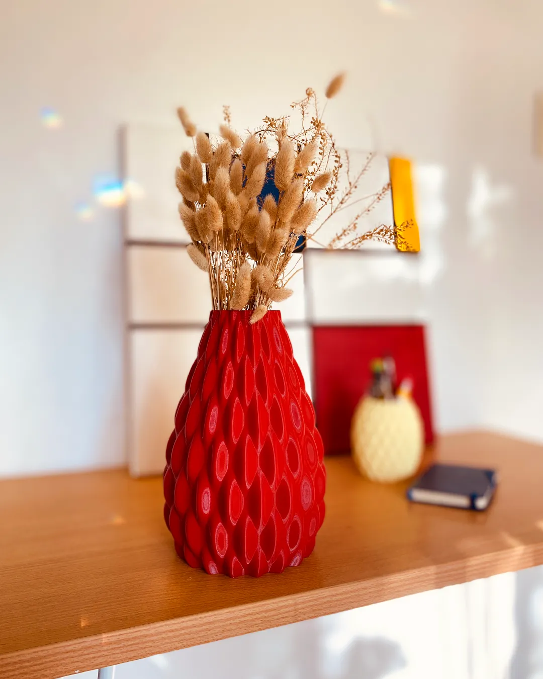 Wavy Flower Vase photo 6