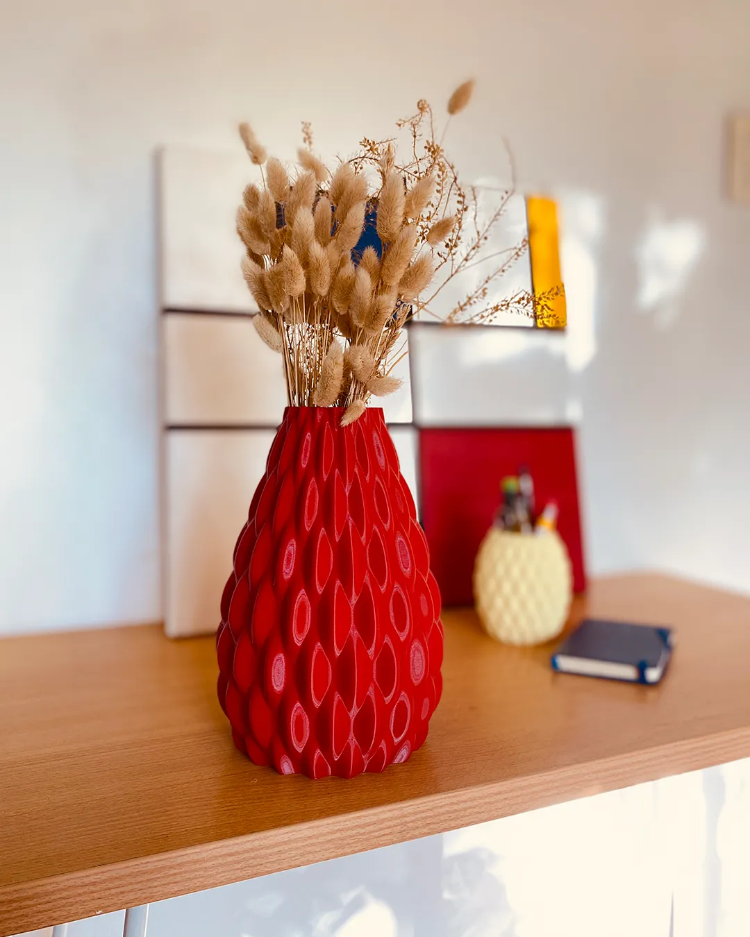 Wavy Flower Vase photo 5