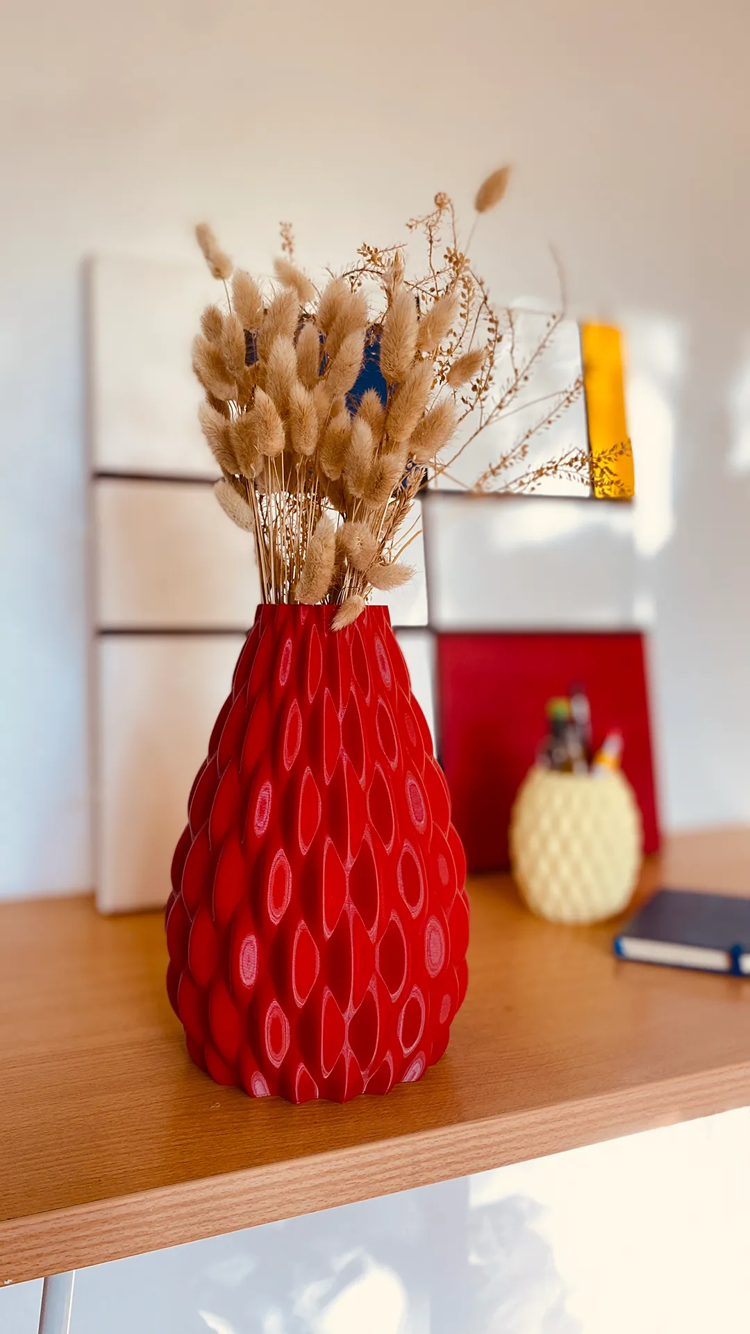 Wavy Flower Vase photo 2